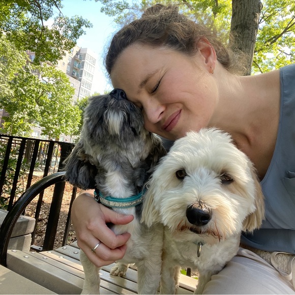 Meet your Posher, Corinne - Picture 1 of 1